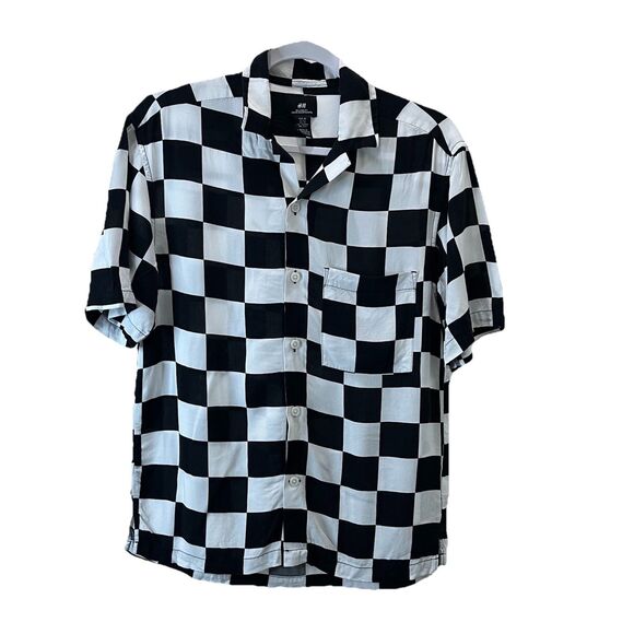 H&M Relaxed Fit Checkered Short Sleeve Button Up Collared Shirt Men's Size XS - Picture 1 of 10